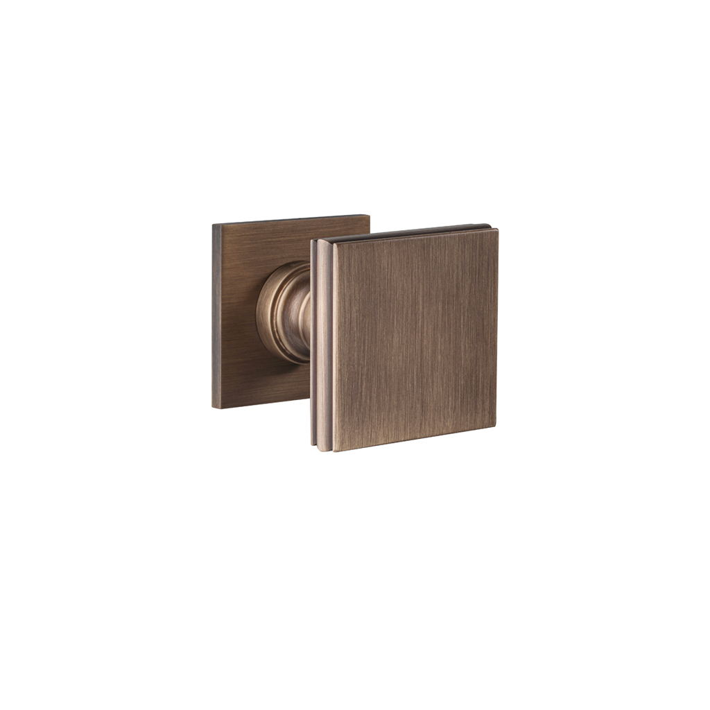 DND Lucrezia 02 door knob by Marco Pisati